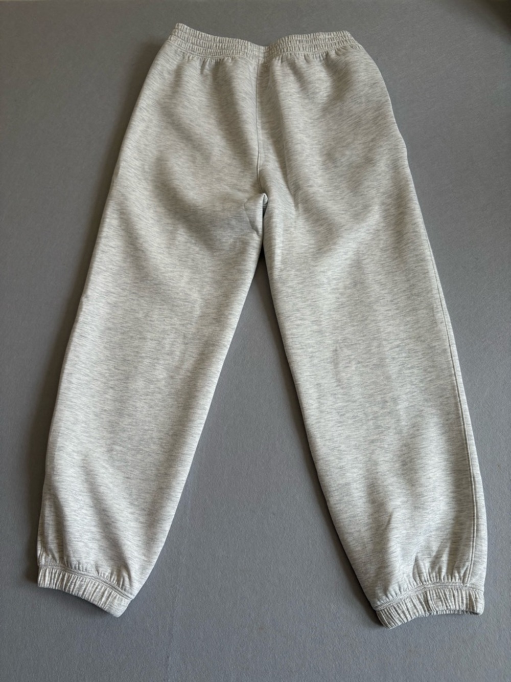 Abercrombie & Fitch YPB neoKNIT Light Heather Gray Sweatpants sz M - Picture 3 of 8